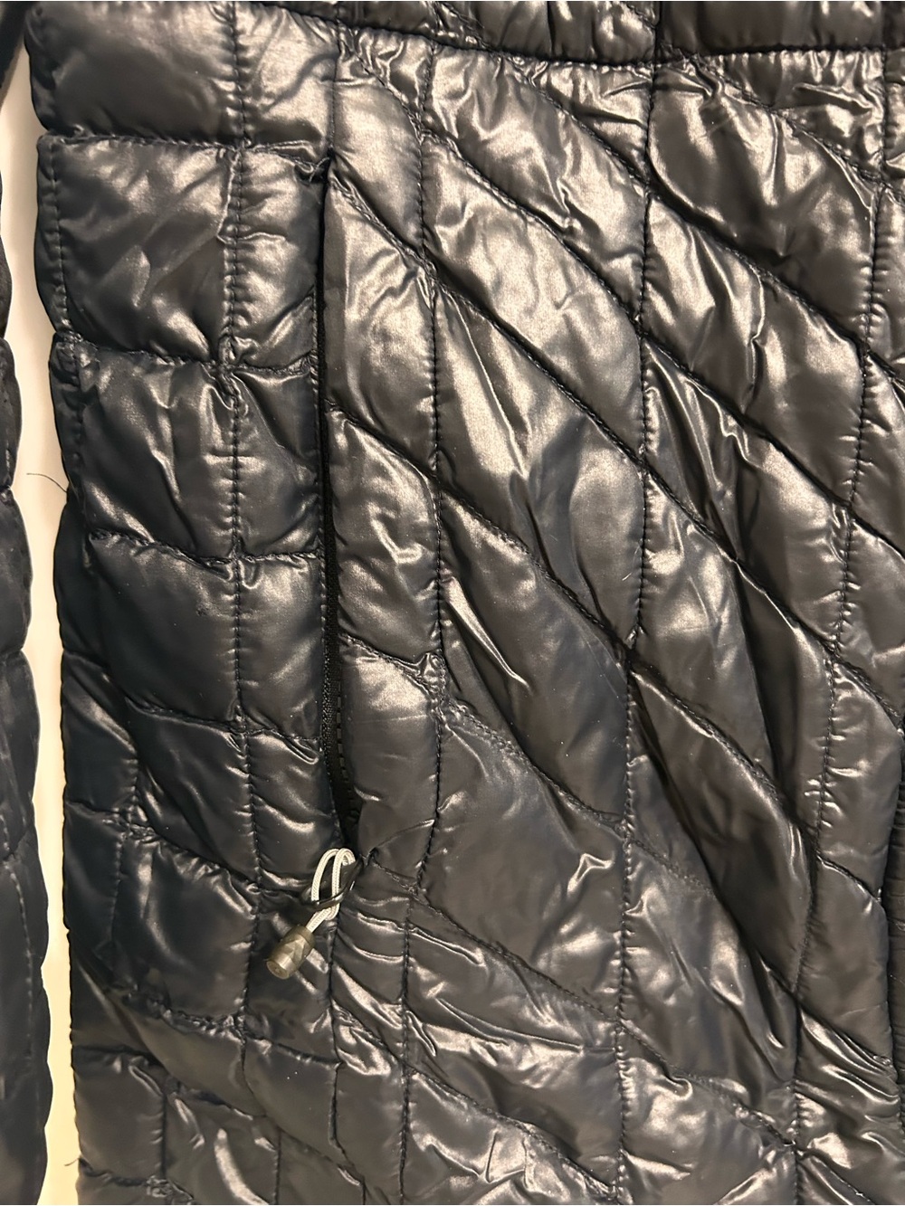 The North Face Black Quilted Hooded Puffer Coat - Picture 6 of 9
